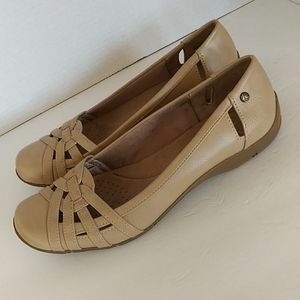 Life Stride Diverse Faux Leather Flats Shoe 9N Tender Taupe Tan